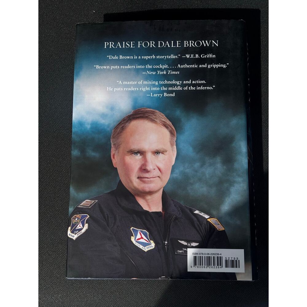 Starfire Dale Brown Hardcover Thriller Military Aviation Novel Book - Picture 2 of 2